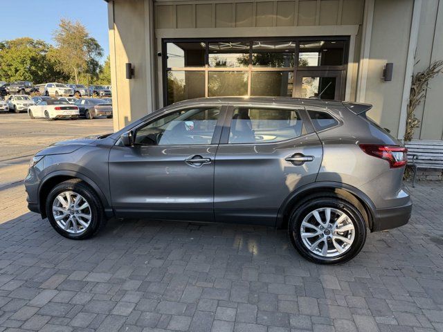 2022 Nissan Rogue Sport S