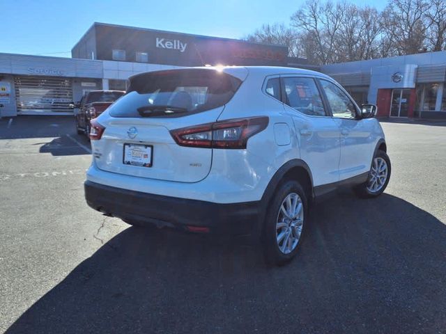 2022 Nissan Rogue Sport S