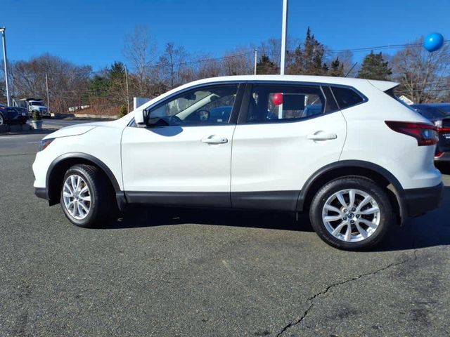 2022 Nissan Rogue Sport S