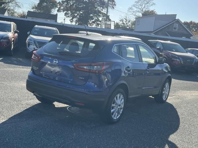 2022 Nissan Rogue Sport S