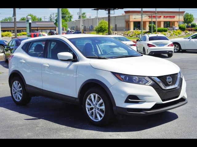 2022 Nissan Rogue Sport S