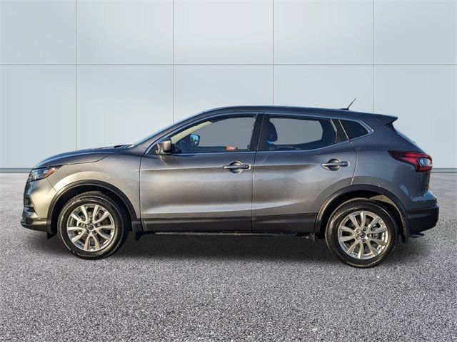 2022 Nissan Rogue Sport S