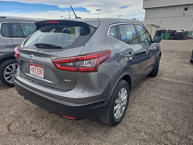 2022 Nissan Rogue Sport S