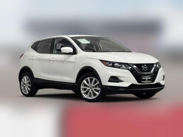 2022 Nissan Rogue Sport S