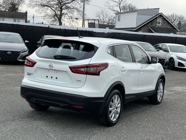 2022 Nissan Rogue Sport S