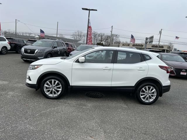 2022 Nissan Rogue Sport S