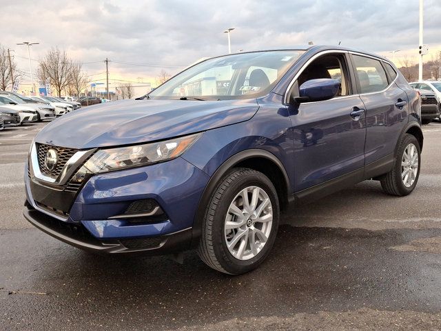 2022 Nissan Rogue Sport S