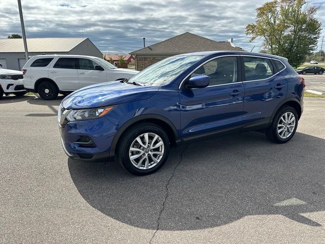 2022 Nissan Rogue Sport S