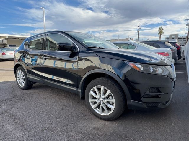 2022 Nissan Rogue Sport S