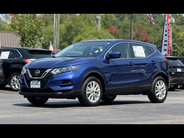 2022 Nissan Rogue Sport S