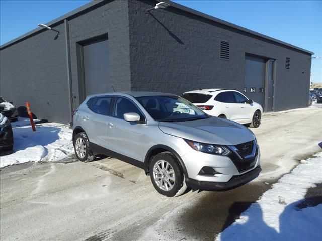 2022 Nissan Rogue Sport S