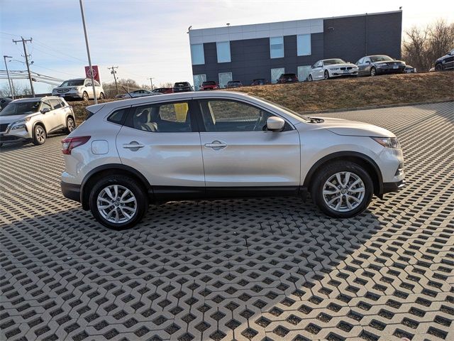 2022 Nissan Rogue Sport S