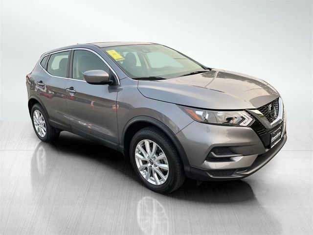 2022 Nissan Rogue Sport S