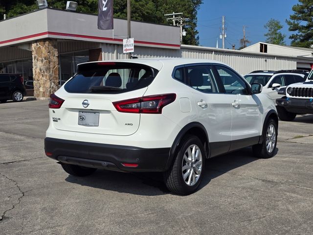 2022 Nissan Rogue Sport S