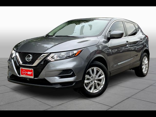 2022 Nissan Rogue Sport S