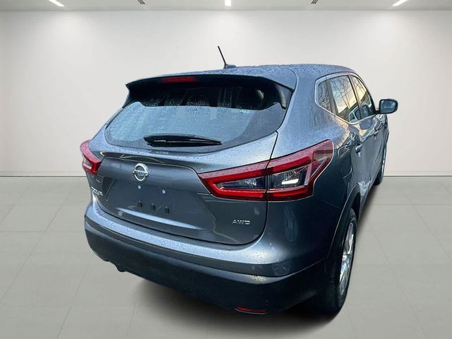 2022 Nissan Rogue Sport S