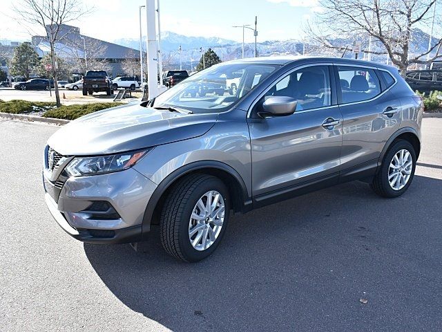 2022 Nissan Rogue Sport S