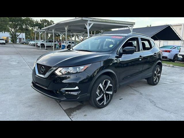 2022 Nissan Rogue Sport SL