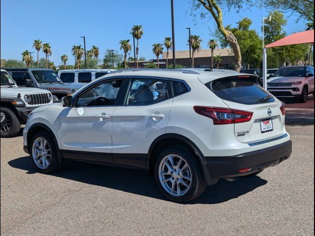 2022 Nissan Rogue Sport SL