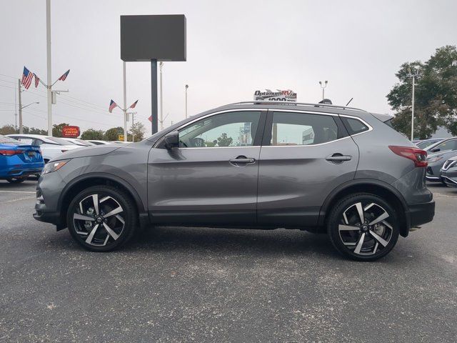 2022 Nissan Rogue Sport SL