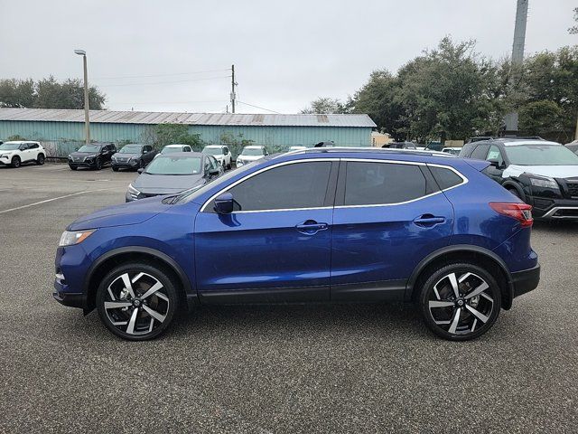 2022 Nissan Rogue Sport SL