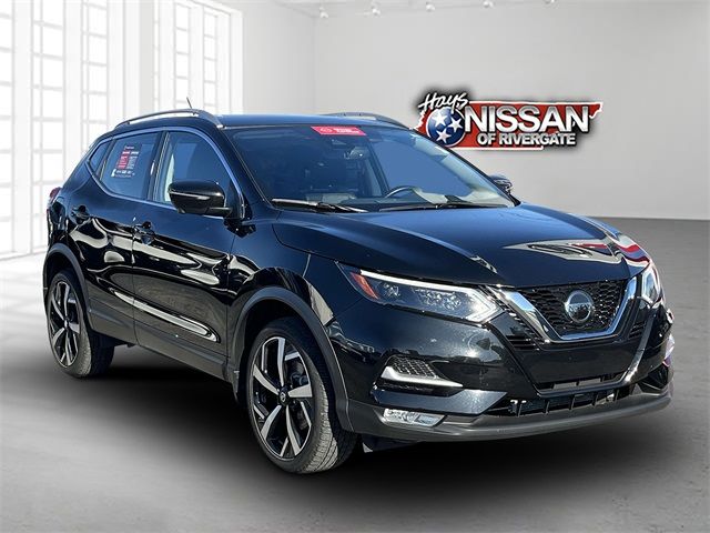 2022 Nissan Rogue Sport SL