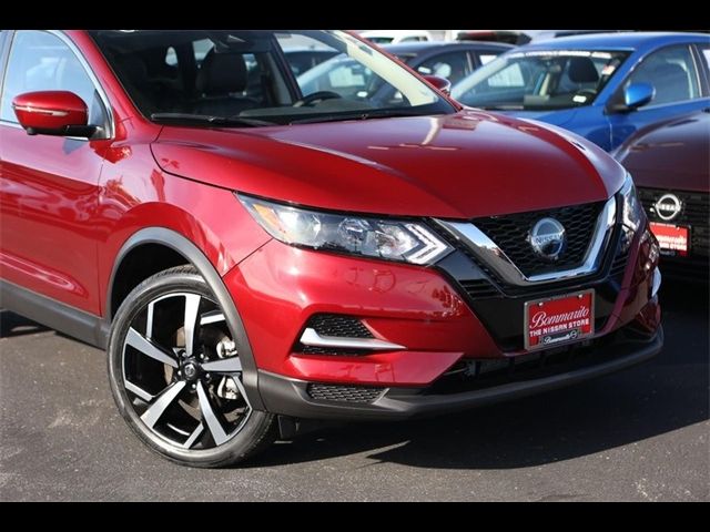 2022 Nissan Rogue Sport SL