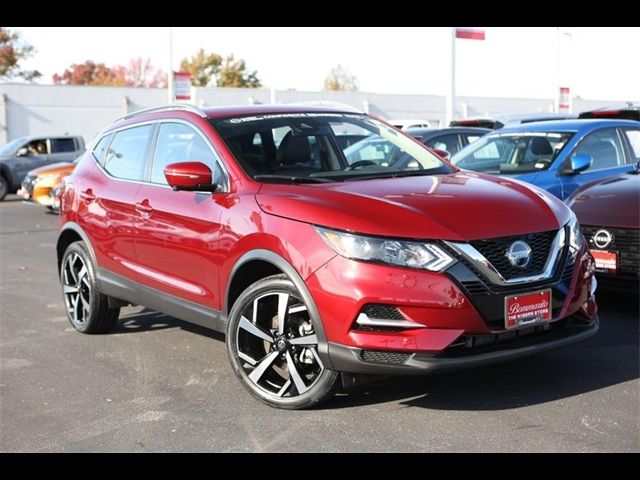 2022 Nissan Rogue Sport SL