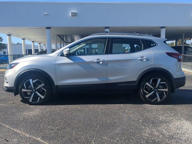 2022 Nissan Rogue Sport SL