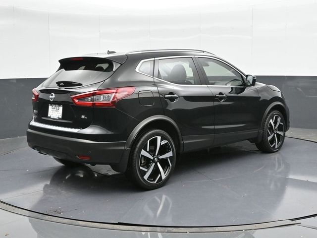 2022 Nissan Rogue Sport SL