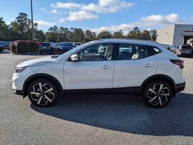 2022 Nissan Rogue Sport SL