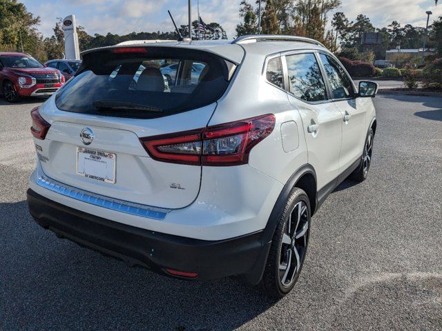 2022 Nissan Rogue Sport SL