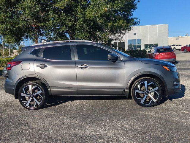 2022 Nissan Rogue Sport SL