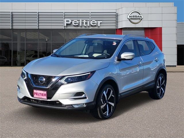 2022 Nissan Rogue Sport SL