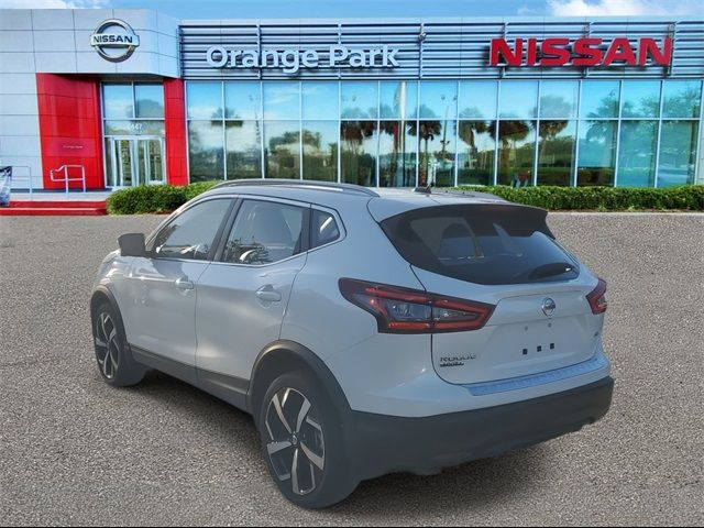 2022 Nissan Rogue Sport SL