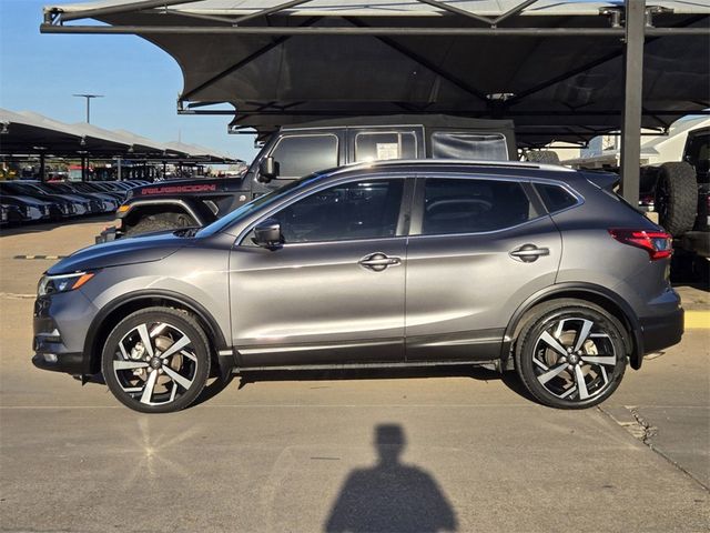 2022 Nissan Rogue Sport SL