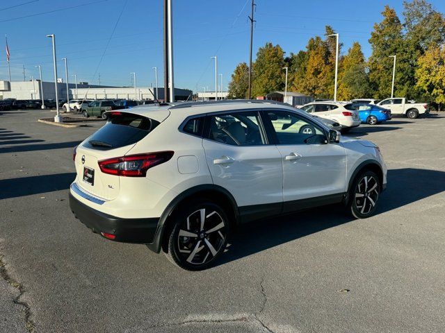 2022 Nissan Rogue Sport SL