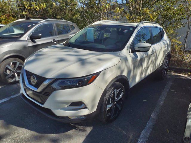 2022 Nissan Rogue Sport SL