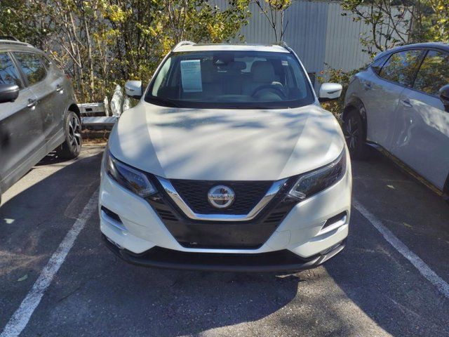 2022 Nissan Rogue Sport SL