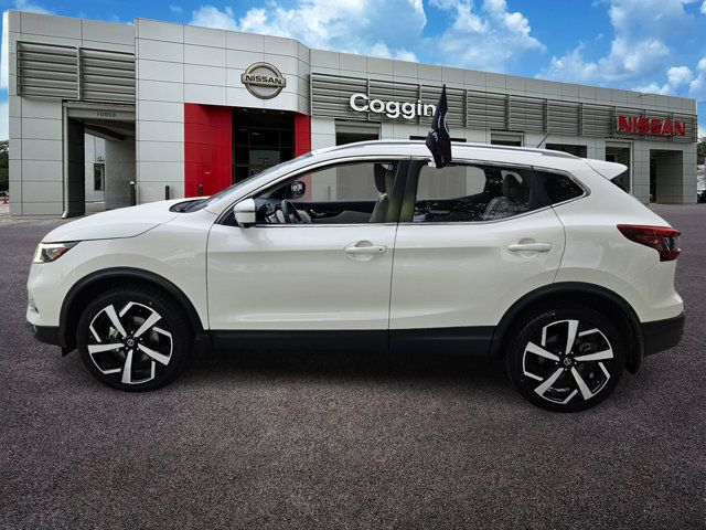 2022 Nissan Rogue Sport SL