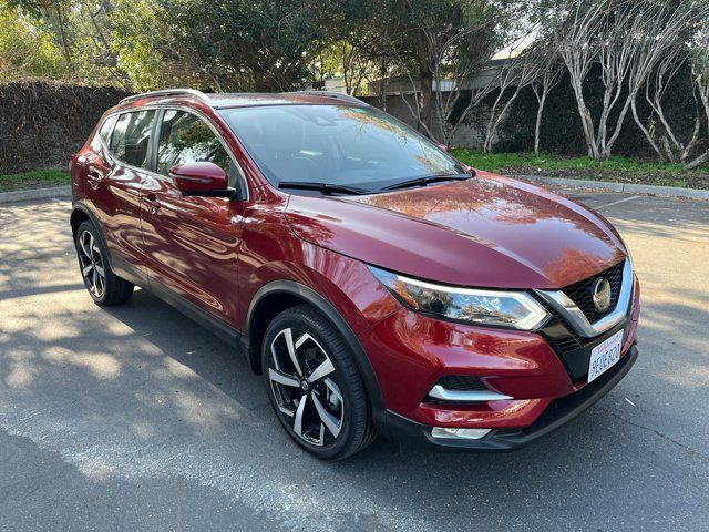 2022 Nissan Rogue Sport SL