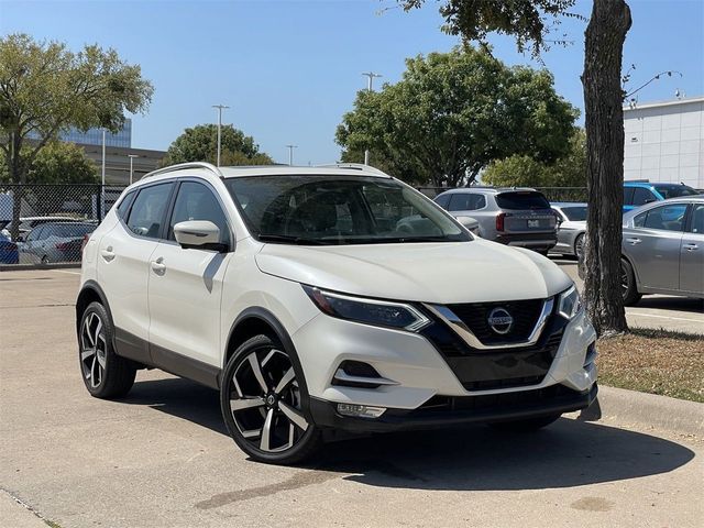 2022 Nissan Rogue Sport SL