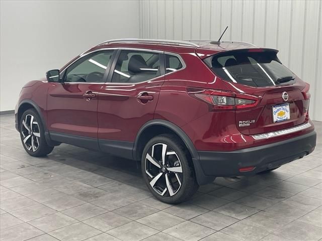 2022 Nissan Rogue Sport SL