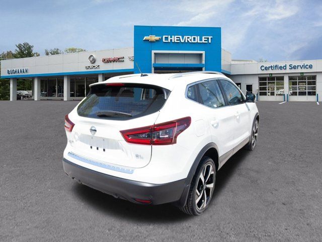 2022 Nissan Rogue Sport SL