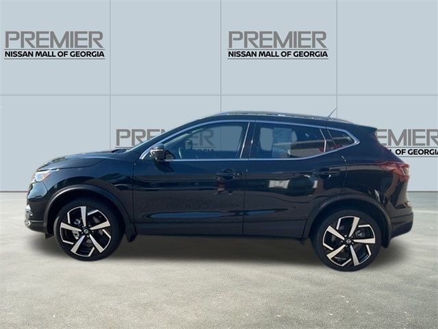 2022 Nissan Rogue Sport SL