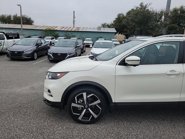 2022 Nissan Rogue Sport SL