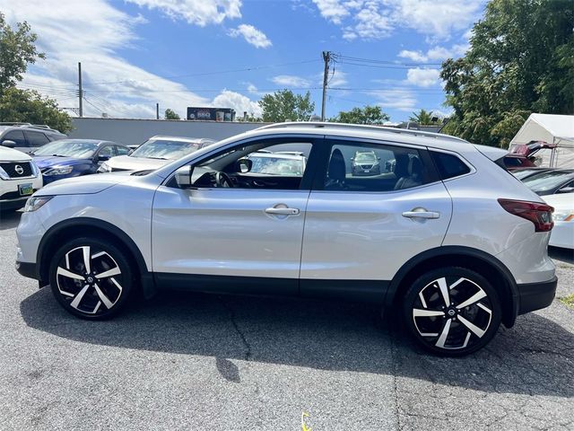 2022 Nissan Rogue Sport SL