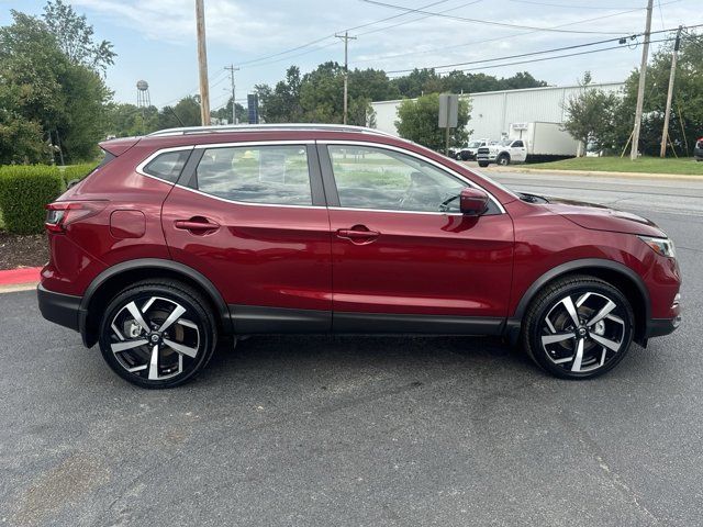 2022 Nissan Rogue Sport SL