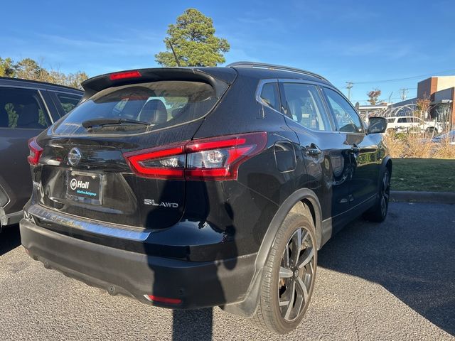 2022 Nissan Rogue Sport SL