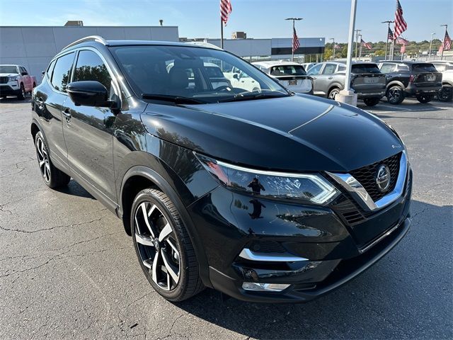 2022 Nissan Rogue Sport SL